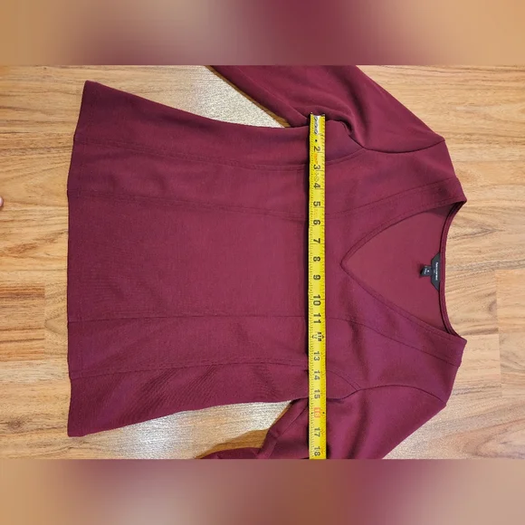 Banana Republic Deep Red V-Neck Top (Scuba Fitted Top) - Picture 7 of 9